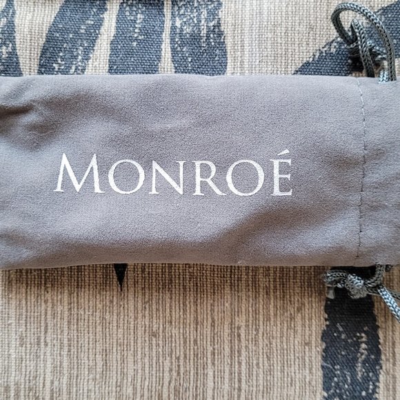 NEW Monroé Classique Watch in Sunburst Solérose main image 6